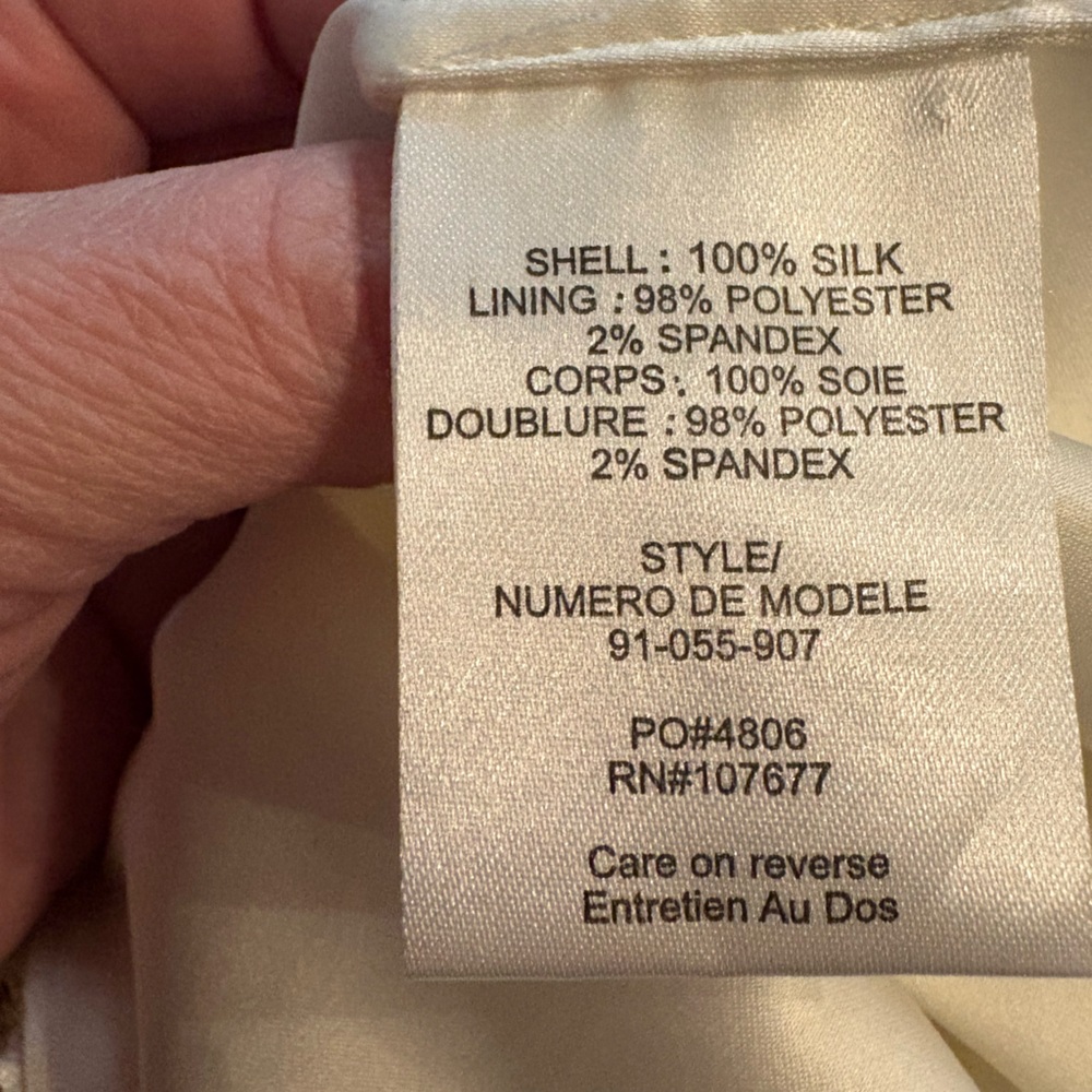 Alice + OLIVIA Silk peasant blouse Size Medium - Picture 3 of 8